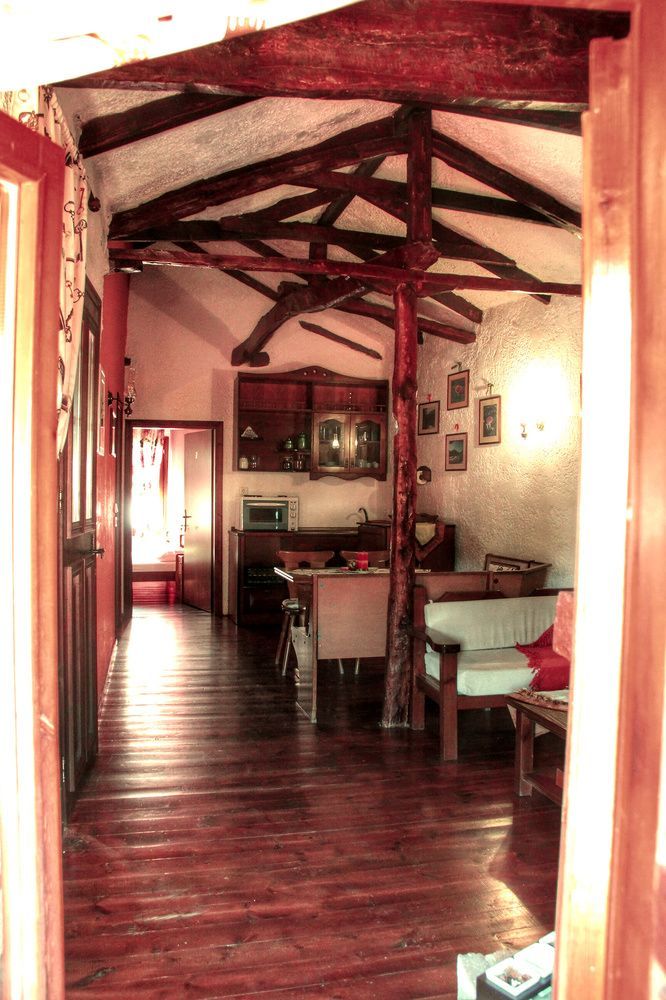 Guesthouse Xenios Zeus Stavroupoli Exterior photo