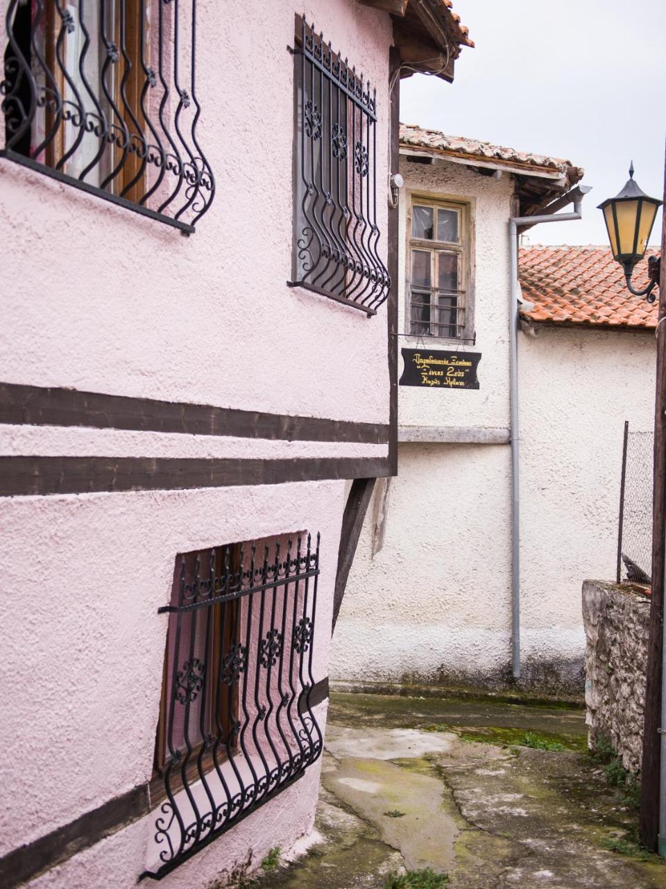 Guesthouse Xenios Zeus Stavroupoli Exterior photo